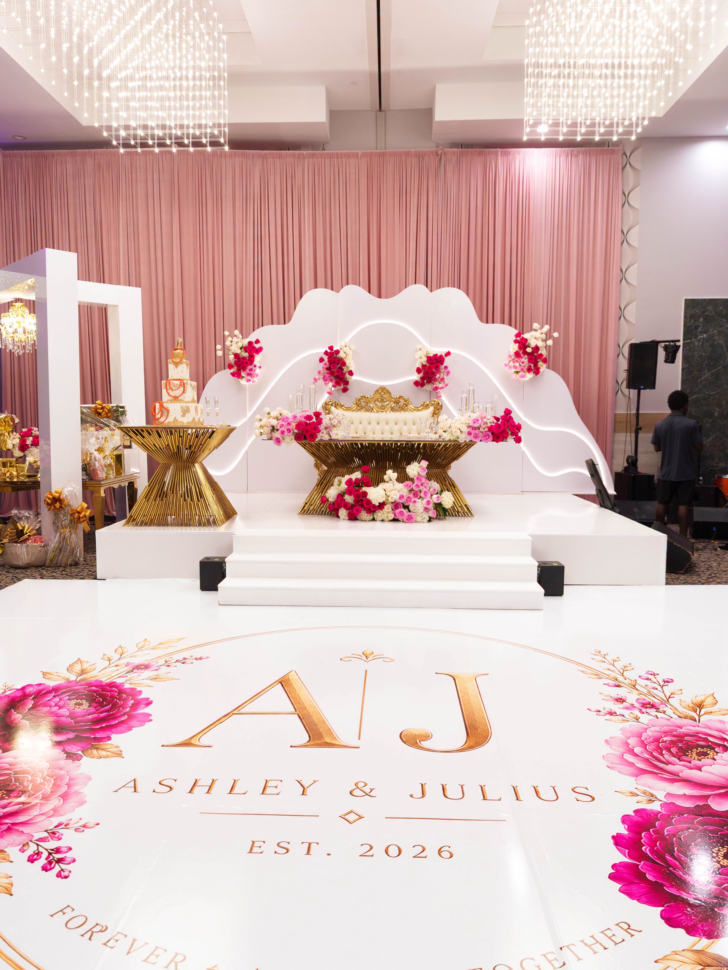 Premier Events & Decor luxury wedding chandelier lighting